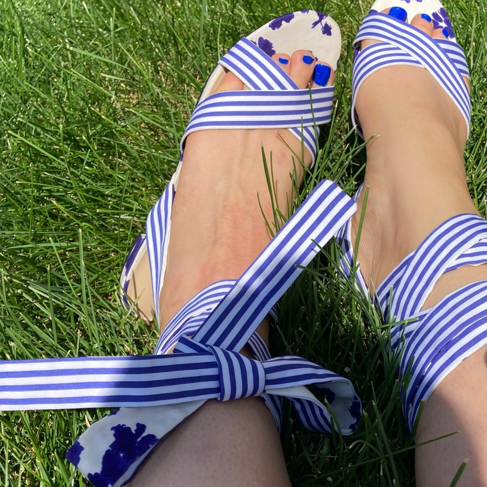 Tie/gladiator cabi flats/sandals
